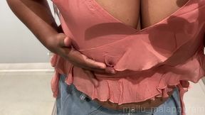 mallu wife trying sexy dresses in trail room and fingering from shopping mall trail room,malappuram, kerala