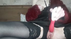 Do you wanna see juice come out of my pussy?