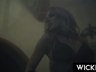 NAUGHTY - Kimmy Granger Screams With Fun From Likewise Much Pounding