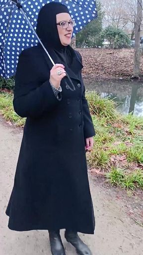 I Played with a Big Cock Outside in the Park, Gave a Blowjob, and Even Peed