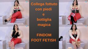 COLLEGA FOTTUTO CON PIEDI E BOTTIGLIETTA MAGICA