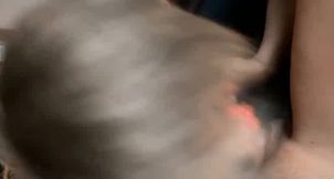 pipe et sodomie devant la tele