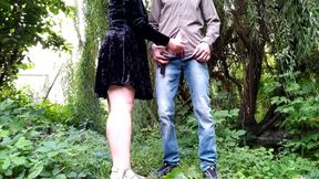 She milks me in outdoors, I fuck her and cum on her ass