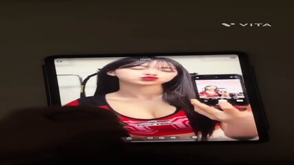 Korean Cheerleader Lee Dahye cumtribue