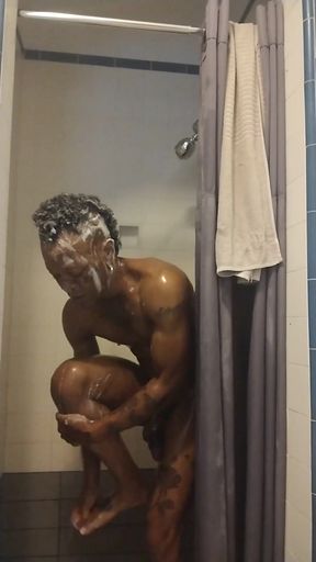 Boundless Bath Meets Raging Deepthroat Scream