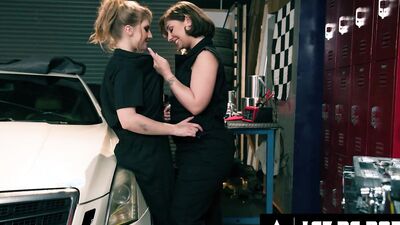 LEZ BE BAD - PAWG Dirty Mechanic Tommy King ROUGH STRAP-ON Fucks Big Naturals Coworker Octavia Red