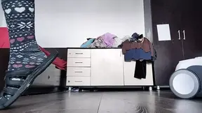 Hot MILF Masturbates with Vacuum Cleaner