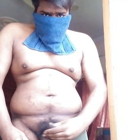 Fat Desi guy mms leaked