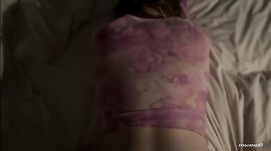 Эта горничная допустила ошибку когда уснула в моих апартаментах