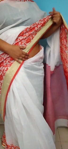 Hindi Hot Mom Saree Open Video Hot