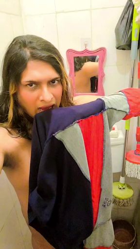 Zoya Shezadi Festival Season in Zoya Shezadi Going to Shower Mood Fresh