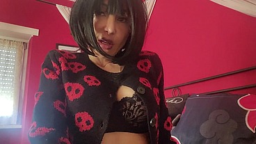 ChantalChannel la tua devota schiava e i suoi piedi-your devoted slave and her feet