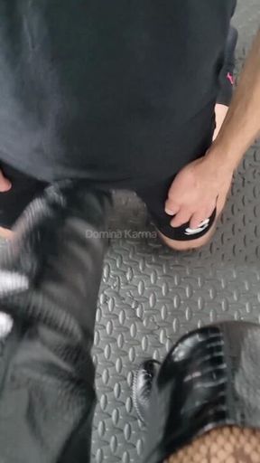 Ballbusting With Domina Karma