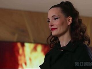 MOMMY4K. A slaver Mama is more excellent