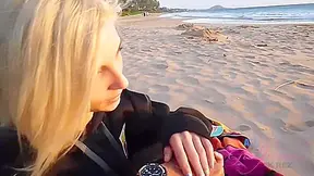 Atk Girlfriends And Piper Perri - Virtual Vacation On Hawaii With Blonde 3/7