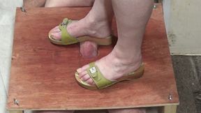 NEW CAM 3 PART 2 HARD CLOGS AND SCHOLLS FULL WEIGHT COCK CRUSH w BAREFOOT HAPPY ENDING