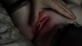 How to Properly Caress Your Pussy with Your Fingers