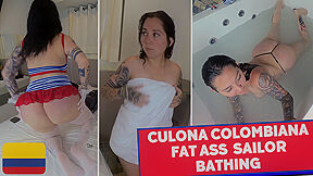 Culona Colombiana - Fat Ass Sailor Bathing