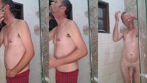 fui tomar banho esperando minha putinha safada daiane belan pra arregaca a buceta dela no chuveiro