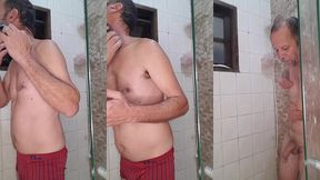fui tomar banho esperando minha putinha safada daiane belan pra arregaca a buceta dela no chuveiro