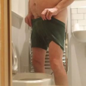 hoilday piss 3