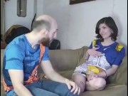 Amiga OTAKU me invita a ver a anime y me termina chupando la pija y cogiendo. Video en mi canal