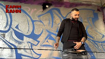 HIGH PRESSURE CUMSHOT AFTER JACKING OFF IN PUBLIC