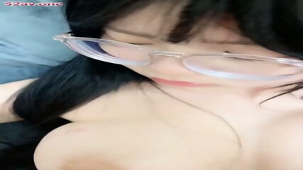 chinese glasses big tits girl part 2