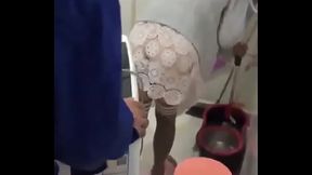 เดินโชว์หีไปเรื่อย