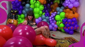 Ella's Bouncy Balloon Pop Party - 4K
