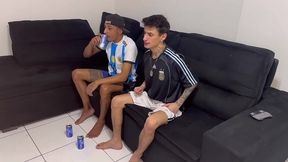 ja que a argentina nao ganhou, entao eu que ganhe um cuzinho ne ?