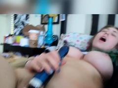 Big boob brunette masturbates on webcam