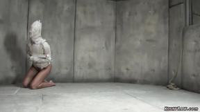 ”Psycho in strait jacket vibed”