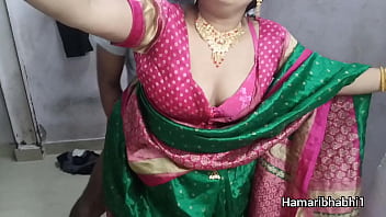 Hot Indian Desi Bhabhi Xxx. Desi Bhabhi ki Saree Me Hardcore Chudai. Indian Desi Bhabhi Saree Sex.