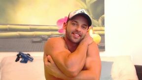 Gustavo Muscle Private Show