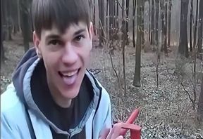 Twink Masturbates on Webcam
