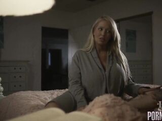 Filling stepdad Shoes. Spanish sub. To watch in: pornsuborg