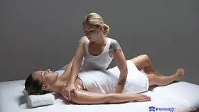 Intimate Massage For Hot Lesbians - Naomi Bennet And Amy Red