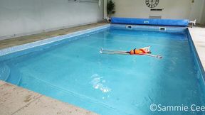 Lifejacket swimsuit pool relaxation