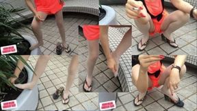 RCS - Pantyhose worn with flip flops