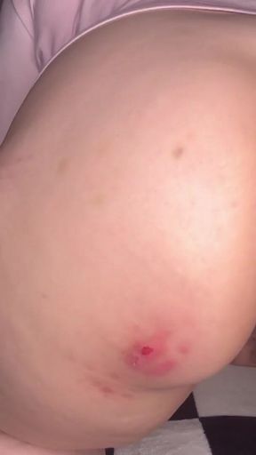 Moaning and Flaunting My Ass (preview)