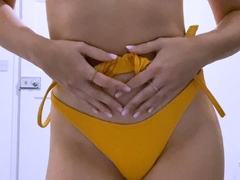 Big boob brunette masturbates on webcam