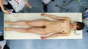 Naked Japanese teen girl used as a doll for pervy medical workers