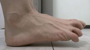 Toe curling clip with your natural nails right view (part 2) MP4 FULL HD 1080p