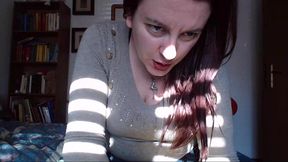yellow looner tease: nicoletta’s warm & sensual friction with the balloon