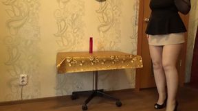 dirty secretary tests new perfume