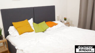 Blowjob, onani, sædsprut, dyp strupe, håndjobb, munnsex, uten kondom, knust – amatør unge tenåringsgutter med store peniser knuller i rumpa