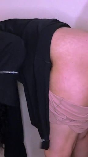 My Saudi Wife Is Having Sex with My Friend