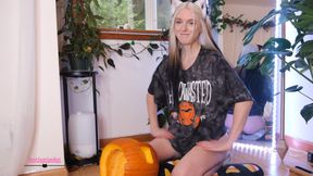 Pumpkin Carving Distractions