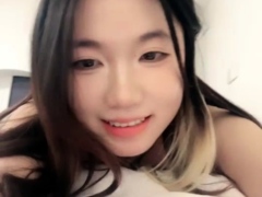 Cute amateur brunette naughty in solo jerking show on camera